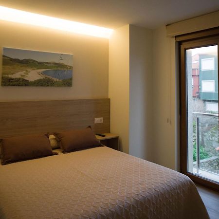 Apartamentos Turisticos Haz Amigo Muxia Room photo