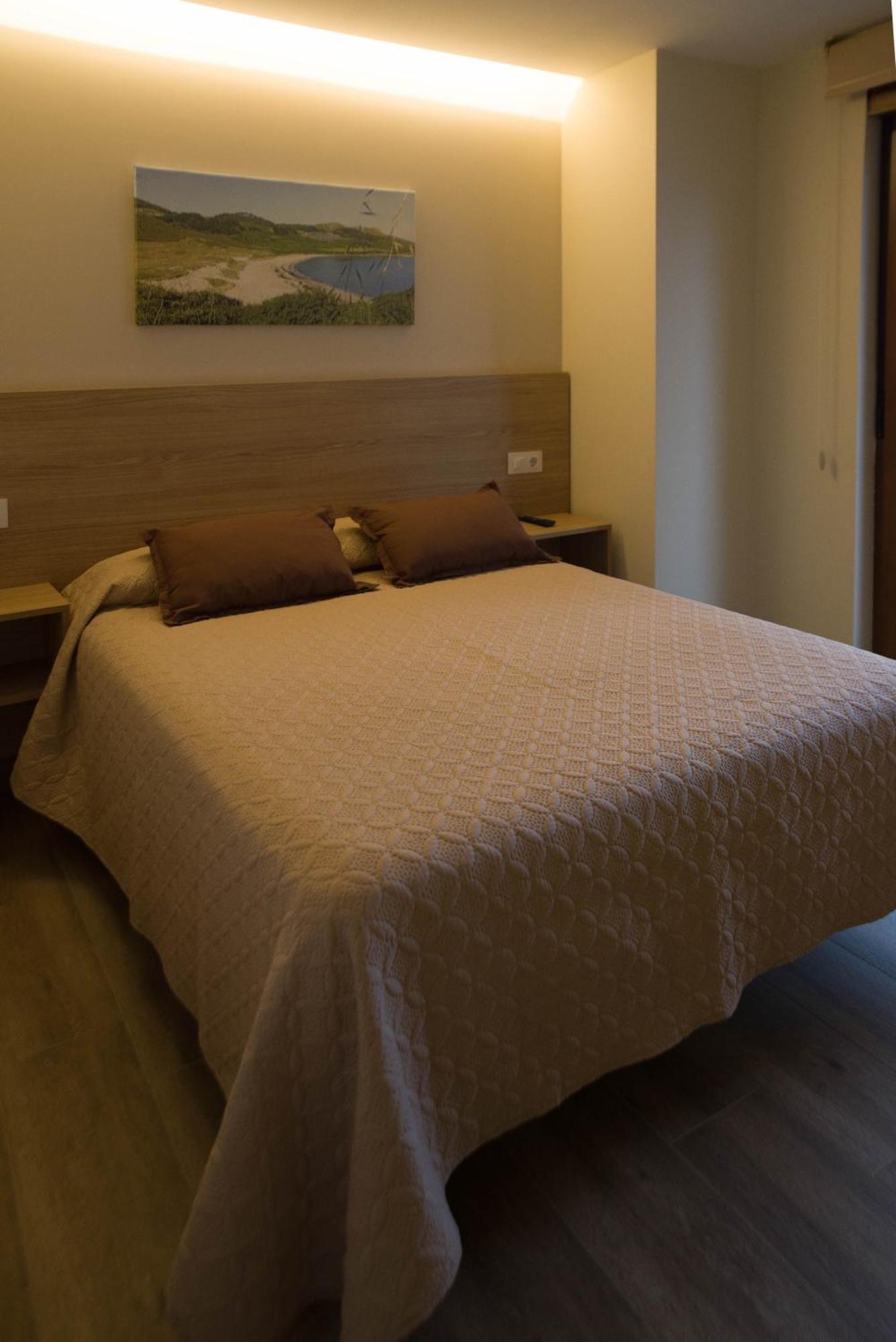 Apartamentos Turisticos Haz Amigo Muxia Room photo